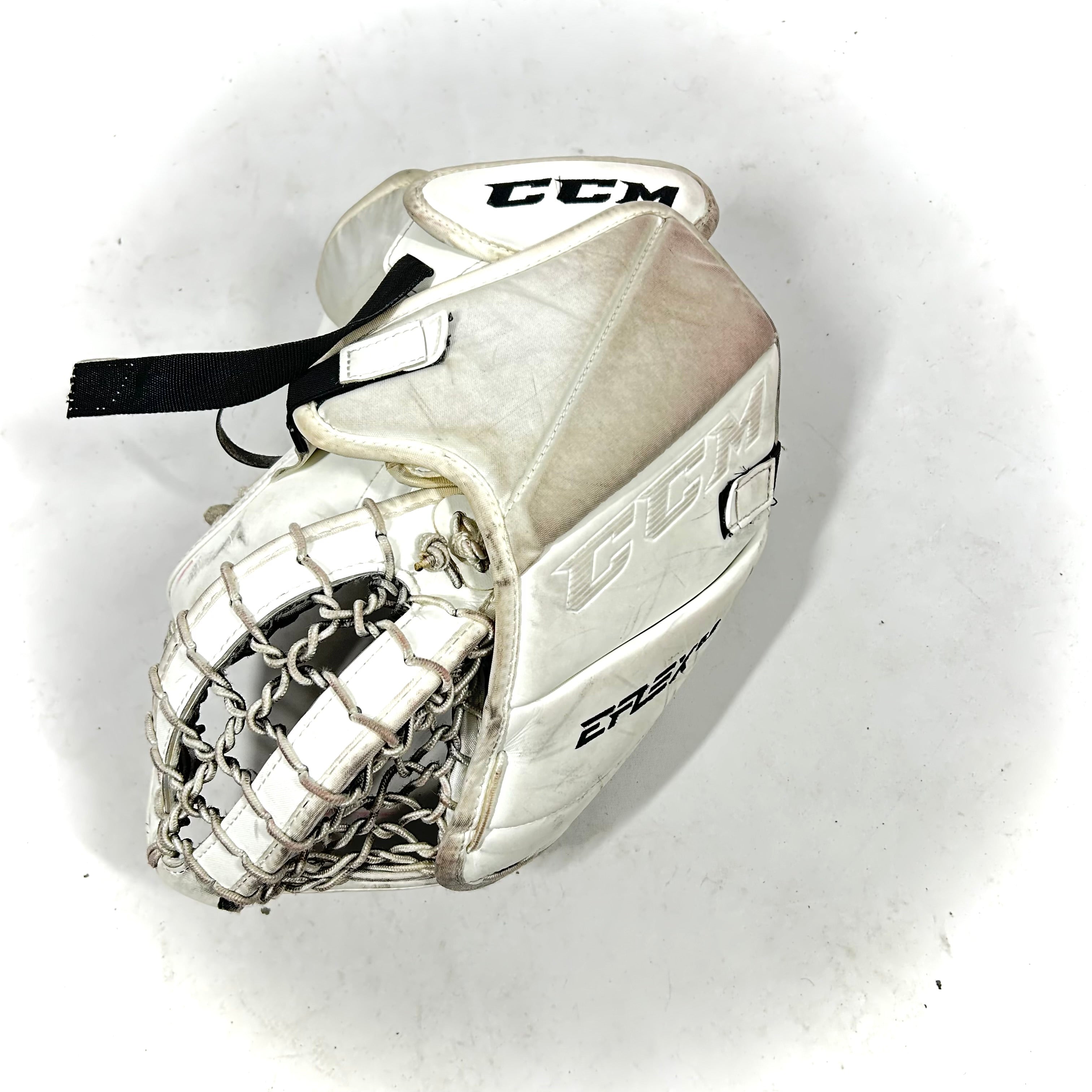 CCM Extreme Flex 5.9 - Used OHL Pro Stock Goalie Glove (White)